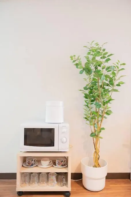 新宿歌舞伎町new Design Apartment！駅3分钟！最大5人可！無料モバイルwi-Fi！ Tokyo 0*,